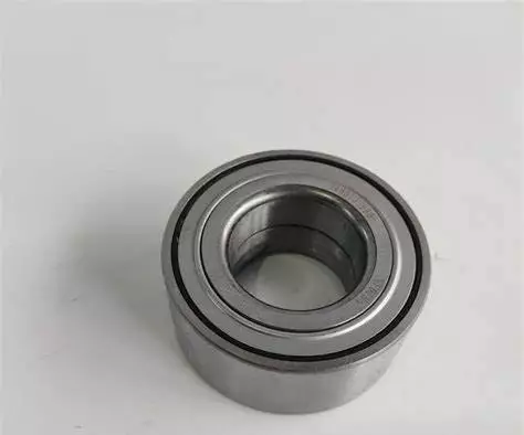 بلبرینگ چرخ جلو ایساکو