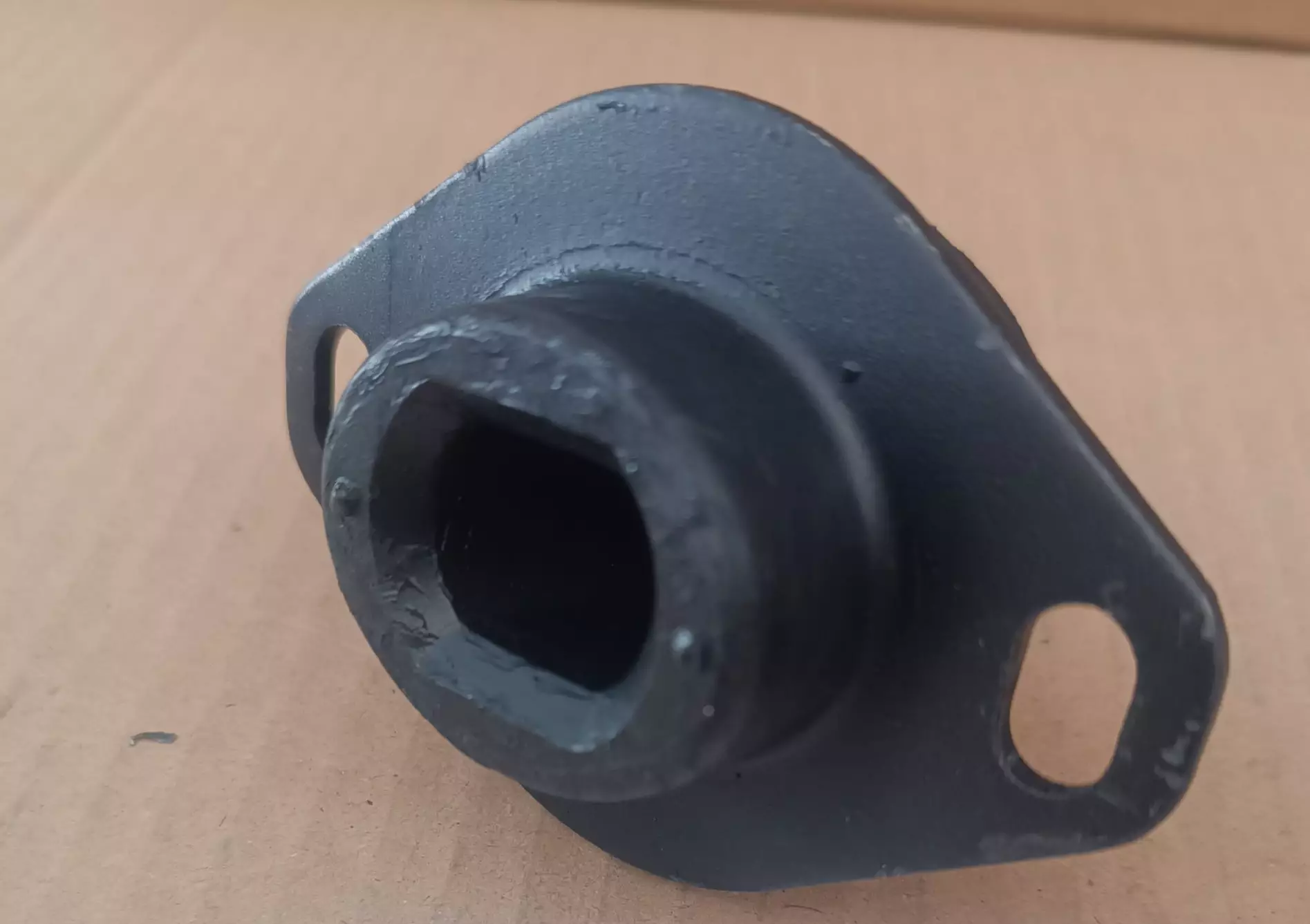 ضربه گیردسته موتور-چپ-XU7-XU7P-EF7 ایساکو